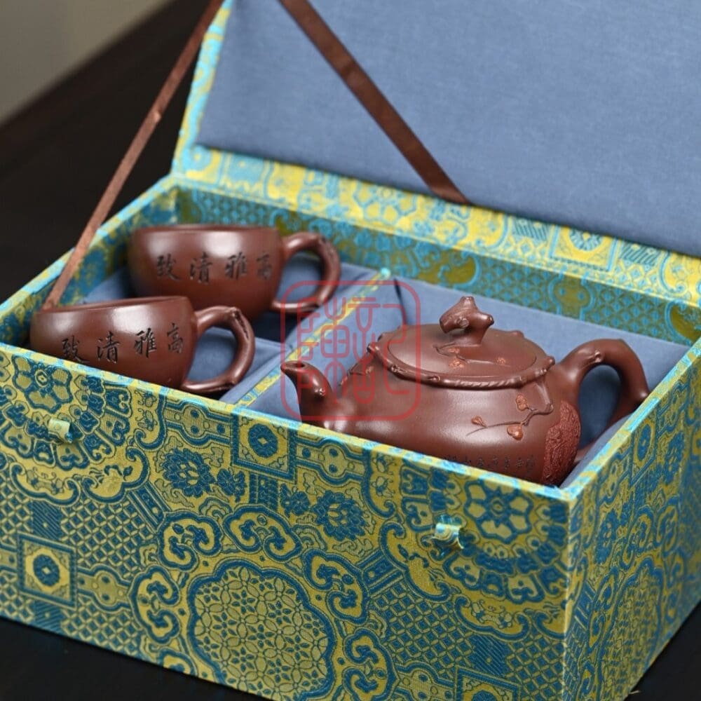 Chế độ xem thay thế của Ấm Tử Sa Mai Trang 300ml - Đất Nhất Xưởng Lão Tử Nê - Nghệ Nhân Hoàng Tự Anh
